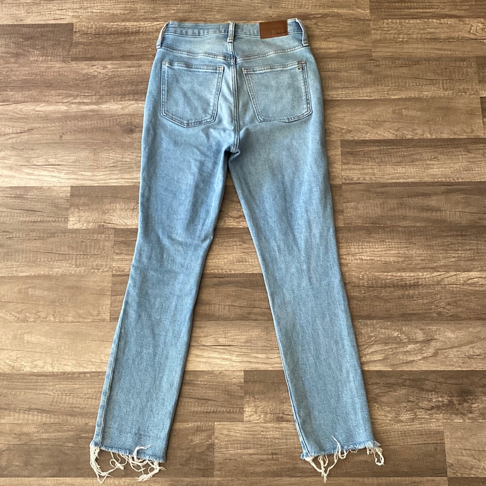 Madewell The Perfect Vintage Jean in Coffey Wash: Worn-In Edition size 24 - Picture 15 of 16